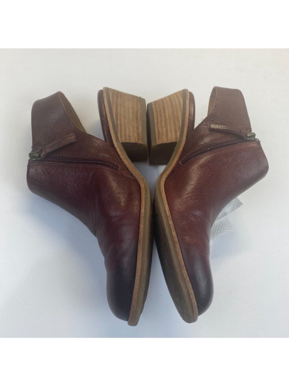 Sofft Shoes Womens Size 10M  Mules Brown Leather Comfort,Zipper